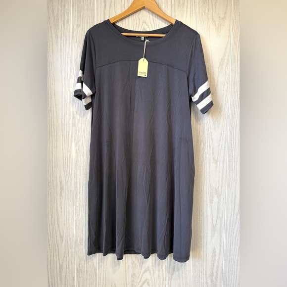 Jodiful Grey Varsity Dress - Size L, New With Tags - Picture 1 of 4